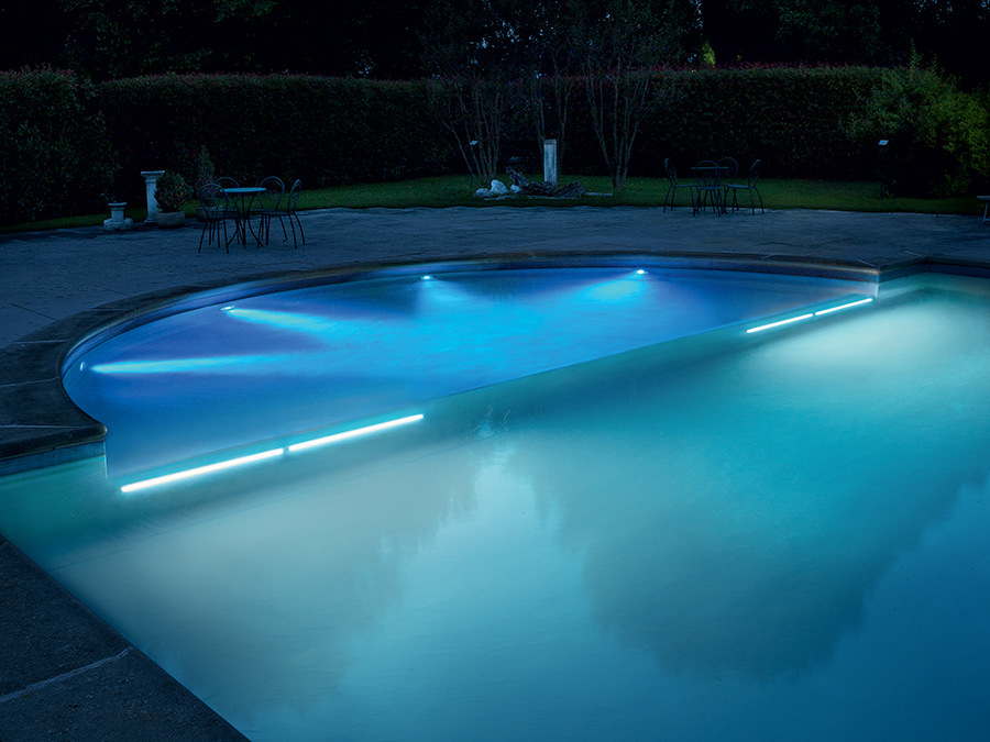 pool-lighting